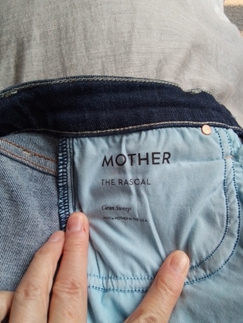 MOTHER  - The Rascal Straight-Leg Jeans In Clean Sweep - Picture 9 of 13